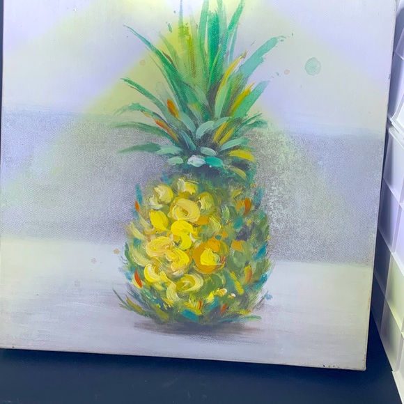 PINEAPPLE PRINT WALL ART - Picture 3 of 7